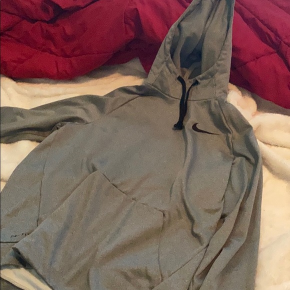 nike jacket - Picture 3 of 3